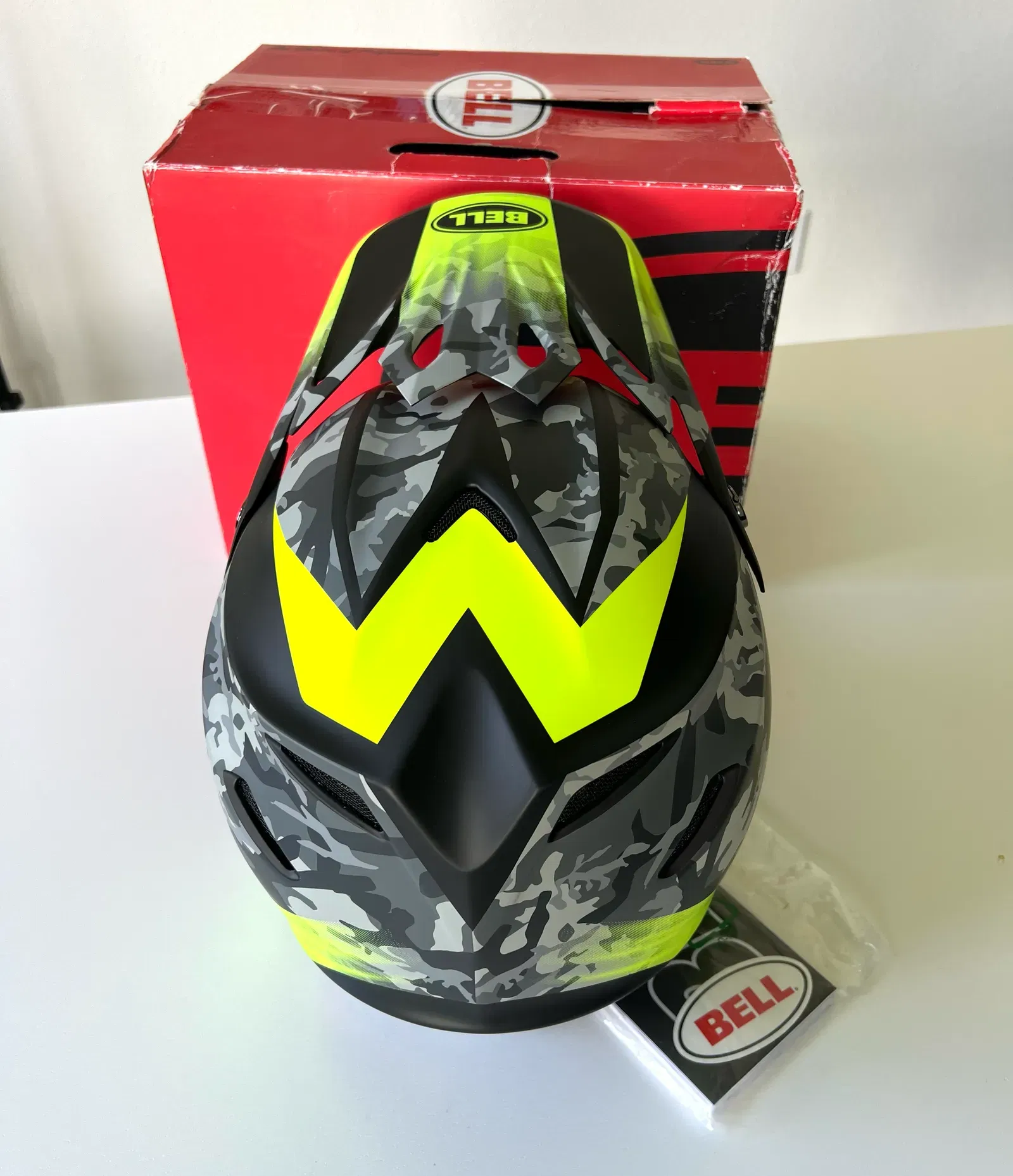 Casco Moto Cross Enduro Bell MOTO-9 MIPS VENOM MATTE BLACK CAMO