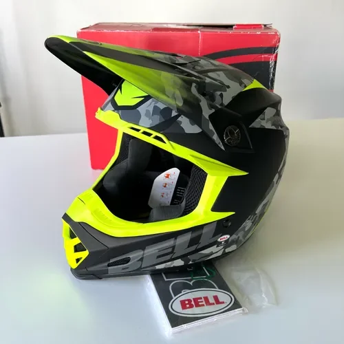 Bell Moto-9 MIPS Helmets Venom Matte Black Camo/Hi-Viz M - NEW IN BOX