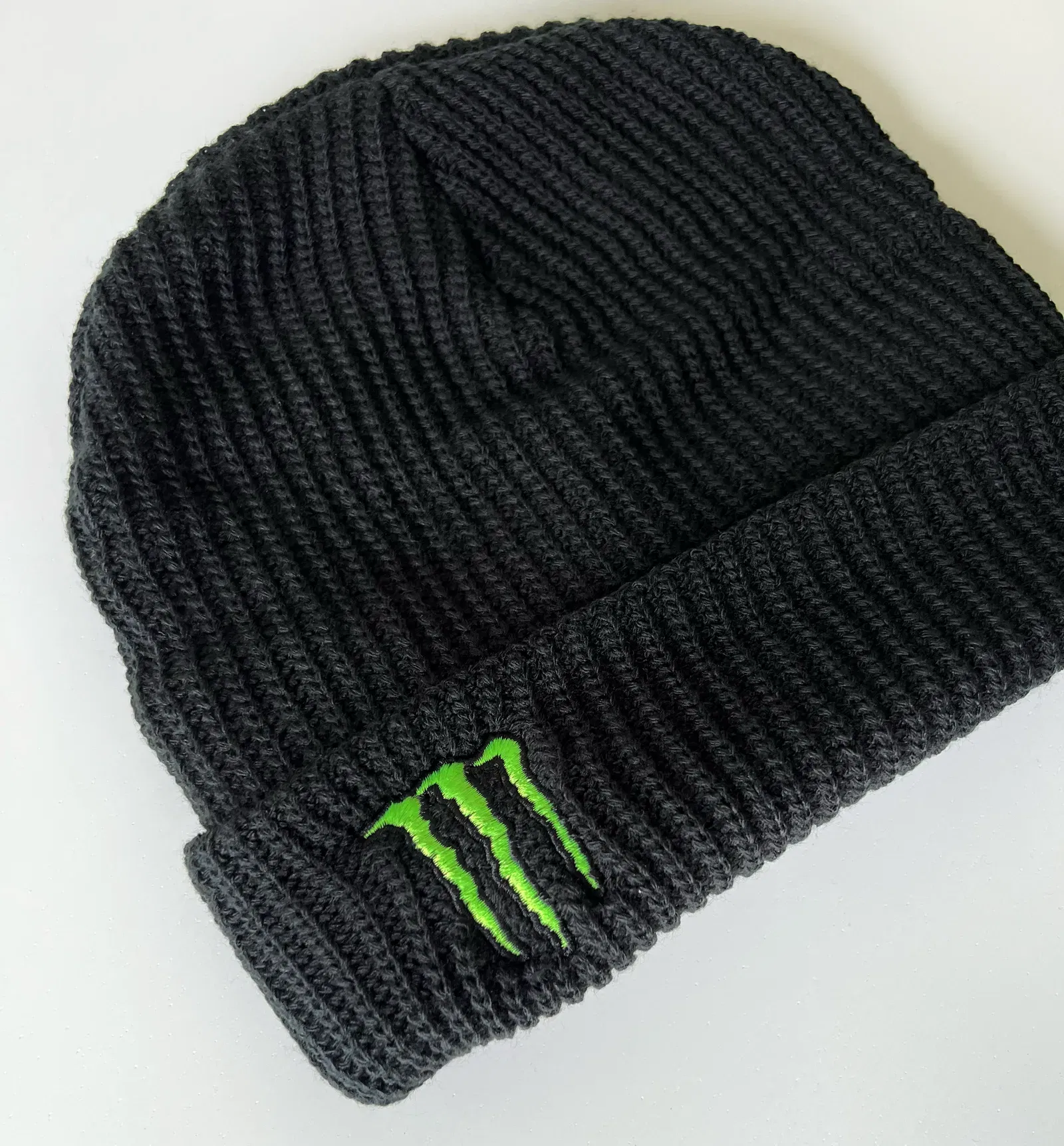 Beanie store monster energy