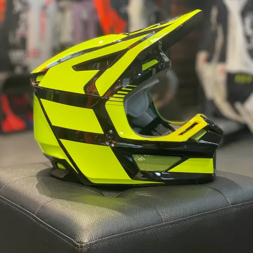 NEW Fox V2 Youth Helmet