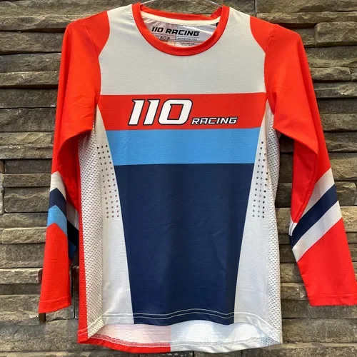 New with Tags 110 Racing YOUTH Jersey
