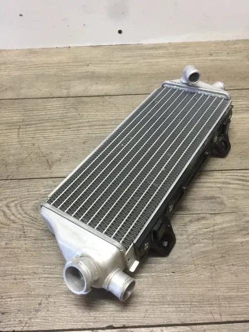 2023 KTM 250 350 450 SXF XC RADIATOR RIGHT SIDE FITS 23-25