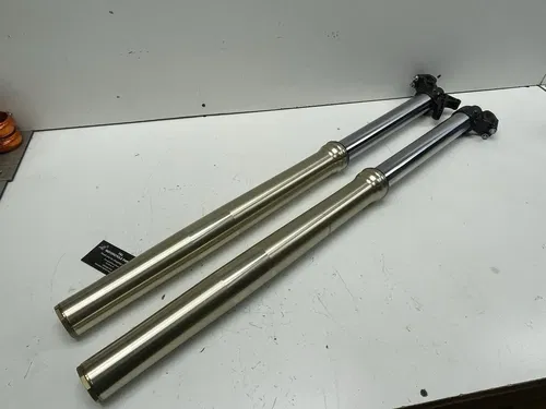 YAMAHA YZ450 F OEM FRONT FORKS  3.2 HOURS FITS 2018-2026 2021 FORKS