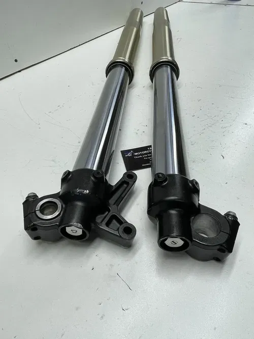 YAMAHA YZ450 F OEM FRONT FORKS  3.2 HOURS FITS 2018-2026 2021 FORKS