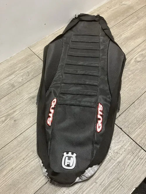 2019-2022 HUSQVARNA FC 250 350 450 GUTS WINGS SEAT COVER