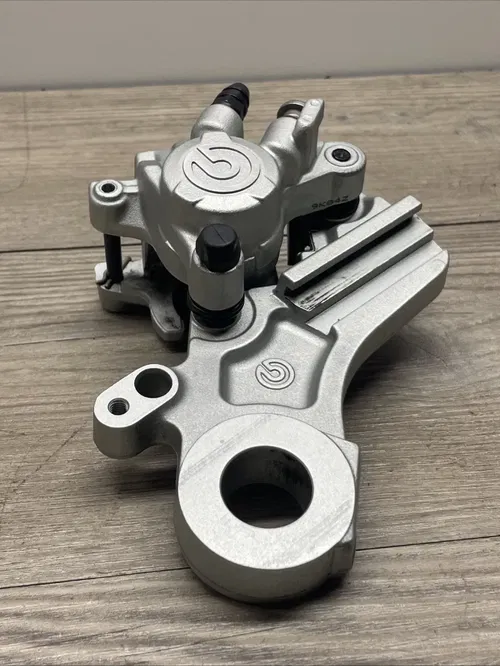 KTM 690 REAR BRAKE CALIPER