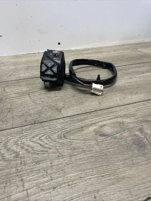KTM 1290 ADVENTURE LEFT HAND CONTROL SWITCH 61411170000