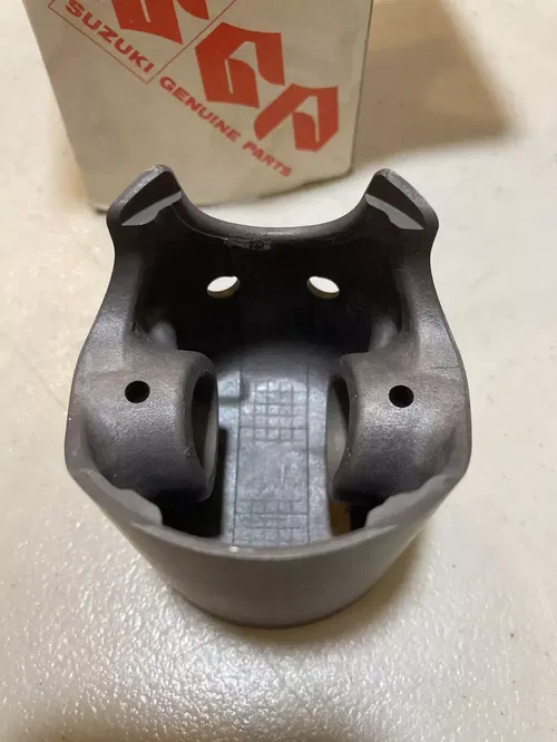 Suzuki RM250 RMZ250Z 1996-2006 - OEM piston - 12110-37E40-0F