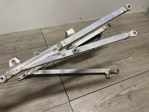 2017 YAMAHA YZ250F  SUBFRAME (LOW HOURS)