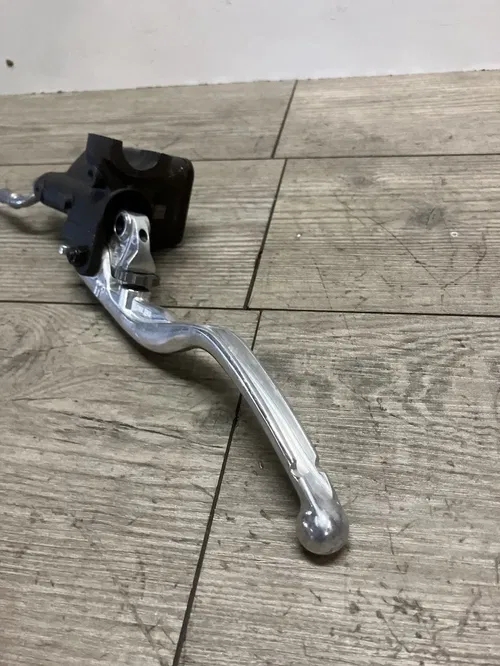 KTM 790 890 ADVENTURE FRONT BRAKE MASTER CYLINDER & LEVER