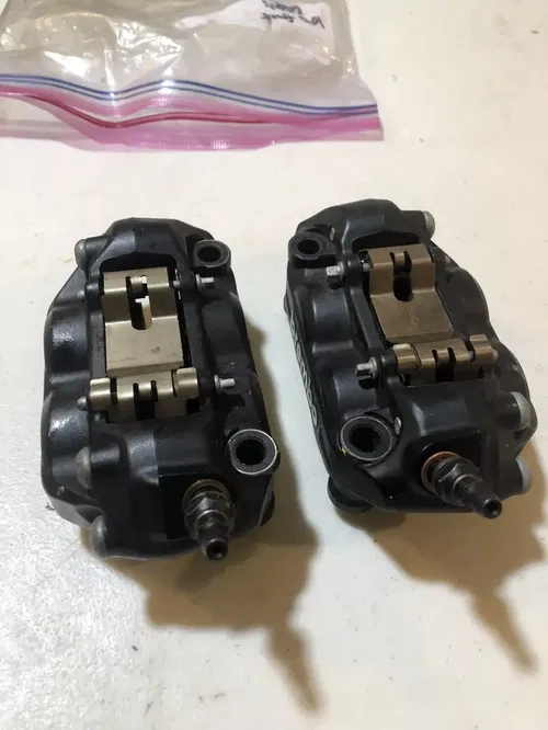 KTM 1290 SUPER ADVENTURE FRONT BREMBO BRAKE CALIPERS
