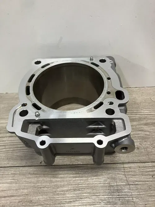 2019 KTM Super Duke 1290 FRONT CYLINDER Low Miles