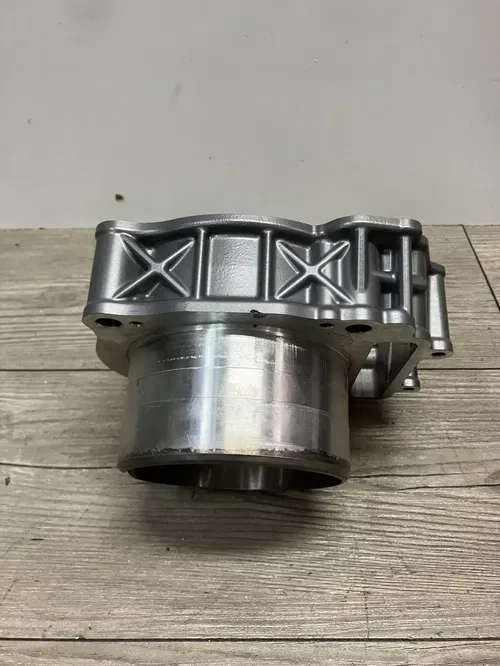 2019 KTM Super Duke 1290 FRONT CYLINDER Low Miles