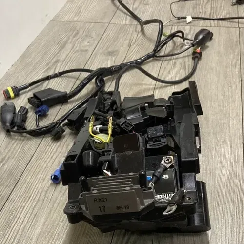 2021 KTM 350 SXF COMPLETE WIRE HARNESS, RECTIFIER, CONDENSER, BATTERY Low Hours 