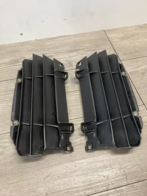 2023 2024 HUSQVARNA FC RADIATOR SHROUDS LIKE NEW