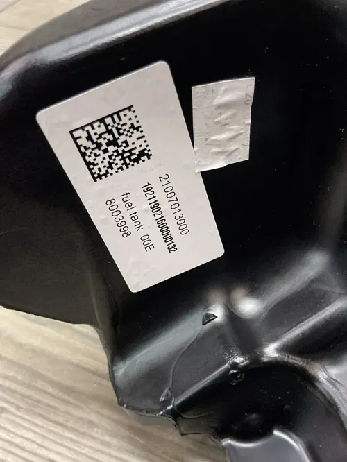 2020 HUSQVARNA 701 SVARTPILEN FUEL TANK (NEW) 21007013000