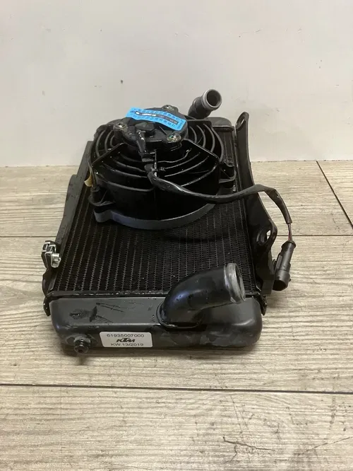 KTM 1290 SUPER ADVENTURE S 21-22 61935007000 RADIATOR