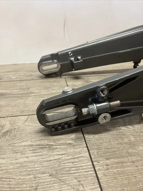 KTM 125 390 DUKE SWING ARM 90104030200 SWINGARM NEW TAKE OFF