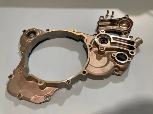 2017-2019 HUSQVARNA 250 300 TC TX TE CLUTCH SIDE MOTOR CASE
