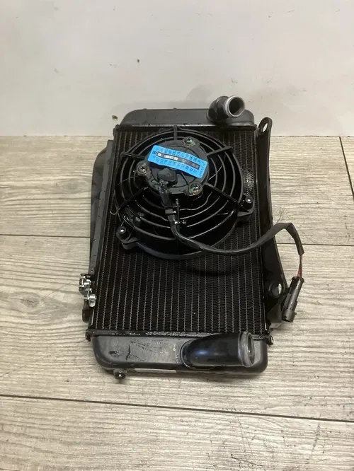 KTM 1290 SUPER ADVENTURE S 21-22 R 21-24 61935007000 RADIATOR