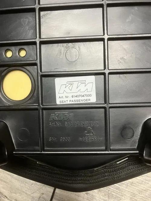 2017-2021 KTM SUPERDUKE GT PASSENGER REAR SEAT