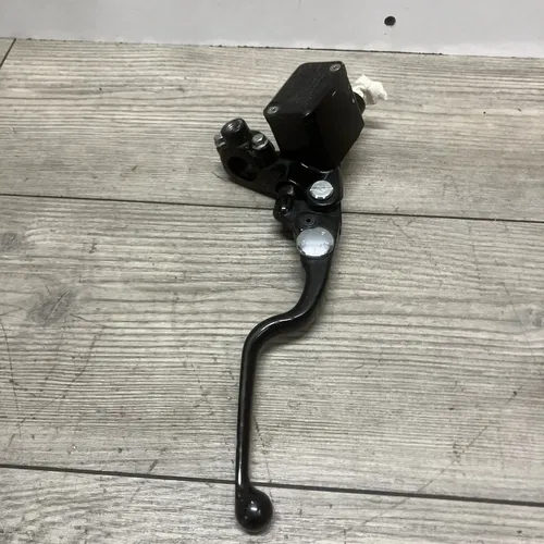 KTM 390 FRONT BRAKE MASTER CYLINDER , LEVER