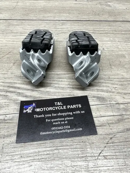 KTM 690 1190 1190 OEM PEGS NEW