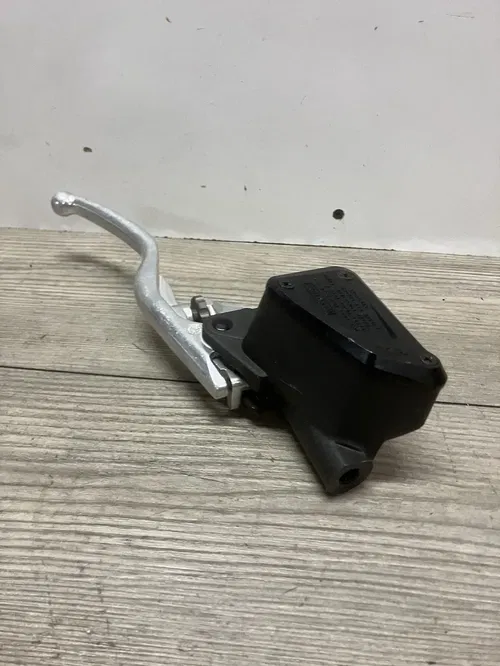 KTM 790 890 ADVENTURE FRONT BRAKE MASTER & LEVER NEW TAKE OFF