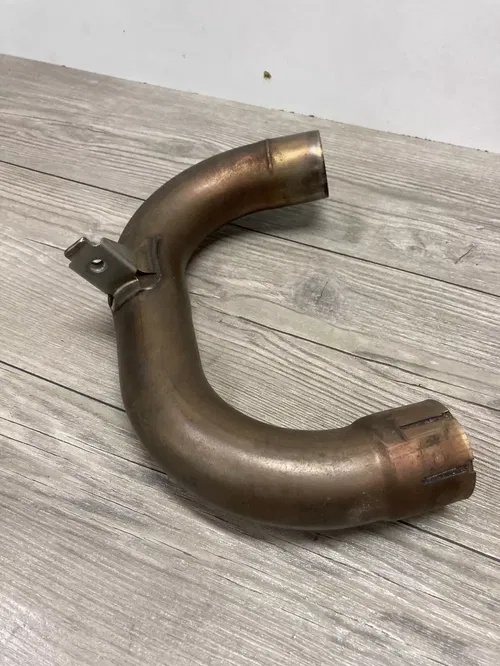 2022 YAMAHA YZ450F EXHAUST MID PIPE 4.4 HOURS FITS 450F