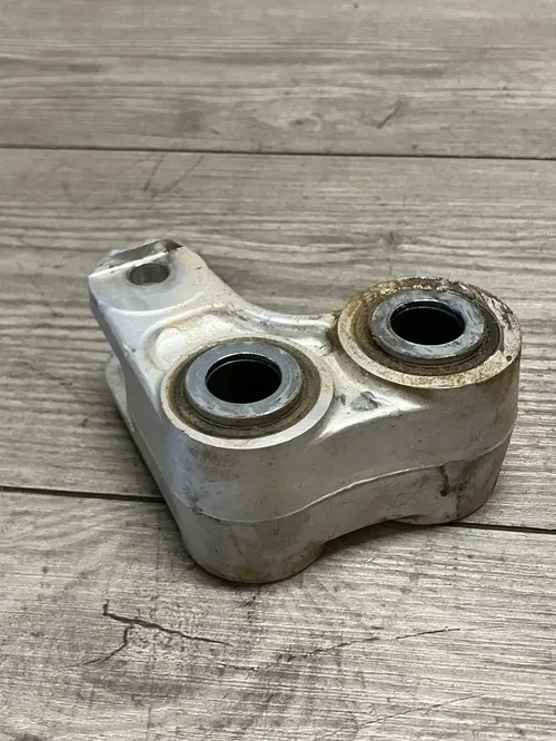 2018-2022 YAMAHA YZ 450 LINKAGE KNUCKLE