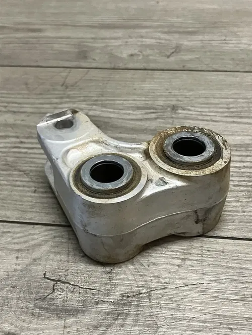 2018-2022 YAMAHA YZ 450 LINKAGE KNUCKLE