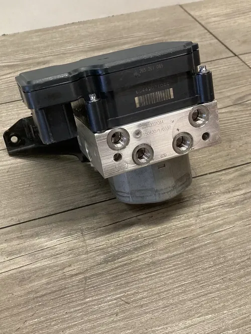 2015 KTM 1290 ADVENTURE ABS BRAKE CONTROLLER 95842031000 NEW TAKE OFF