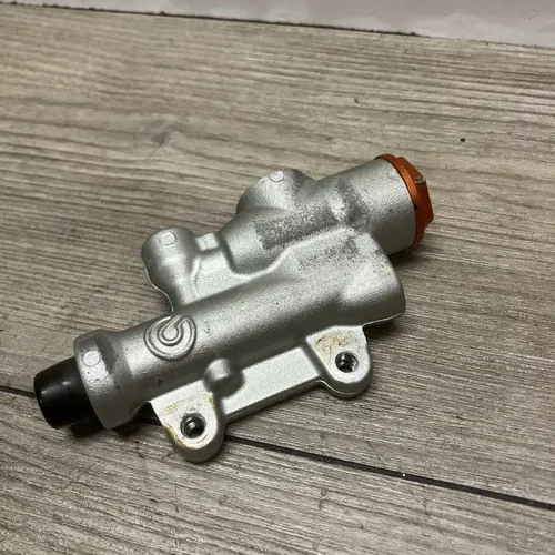 2024 KTM 250SXF 350SXF 450SXF REAR BRAKE MASTER CYLINDER BREMBO