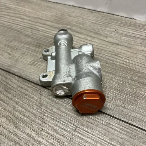2024 KTM 250SXF 350SXF 450SXF REAR BRAKE MASTER CYLINDER BREMBO