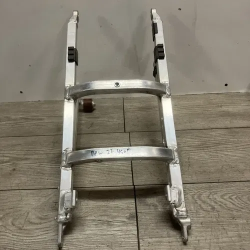 2022 YAMAHA YZ250F  YZ 450 YZ450 SUBFRAME CHASSIS NEW