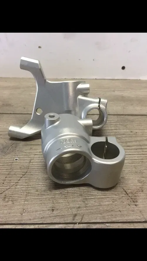 2016-2025 85SX 85 SX WP CNC BILLET FORK LUGS FORK LEGS