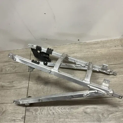 2019-2022 YAMAHA YZ250F  YZ 450 YZ450 SUBFRAME CHASSIS NEW