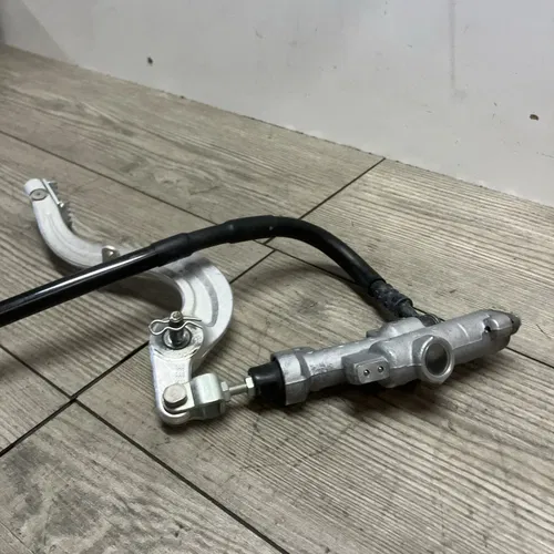 2018-2022 YAMAHA YZ 450 COMPLETE REAR BRAKE SYSTEM 3.4 HOURS LIKE NEW