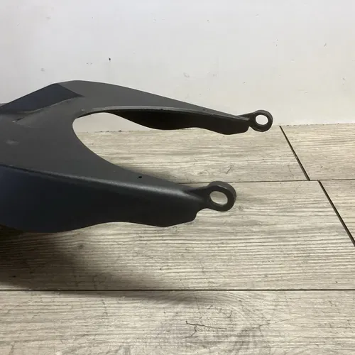 KTM 790 890 DUKE SUBFRAME FENDER 64108019000 NEW TAKE OFF