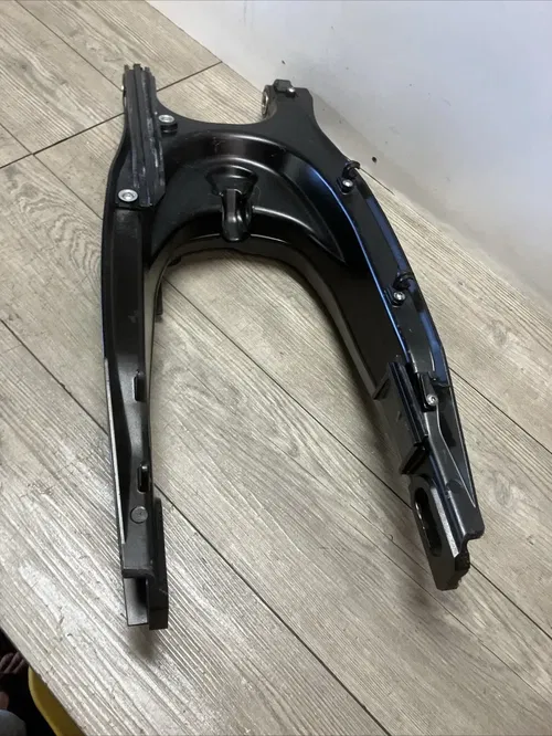 2017-2020 KTM 1290 ADVENTURE REAR SWINGARM SWING ARM LIKE NEW