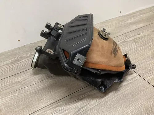 2016 YAMAHA YZ250F AIR INTAKE SYSTEM
