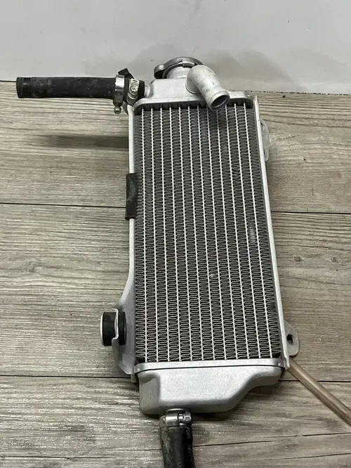 2021 YAMAHA YZ450 F RADIATOR FILL SIDE LOW HOURS