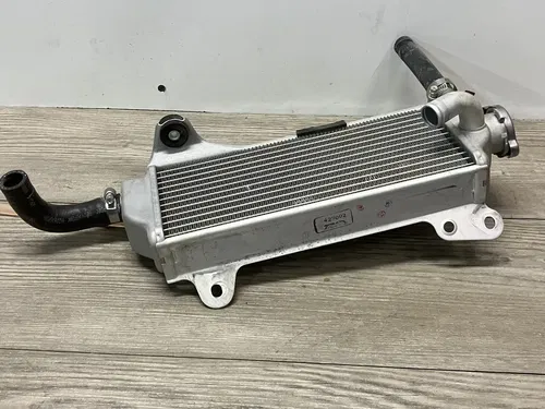 2021 YAMAHA YZ450 F RADIATOR FILL SIDE LOW HOURS
