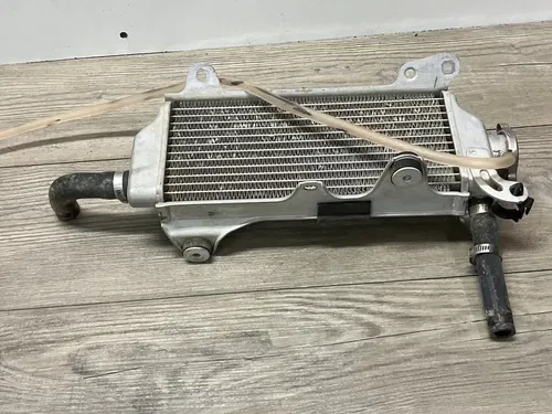 2021 YAMAHA YZ450 F RADIATOR FILL SIDE LOW HOURS