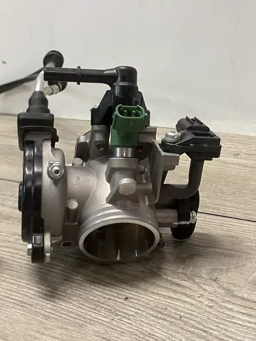 2022 YAMAHA YZ450F THROTTLE BODY (LOW HOURS)