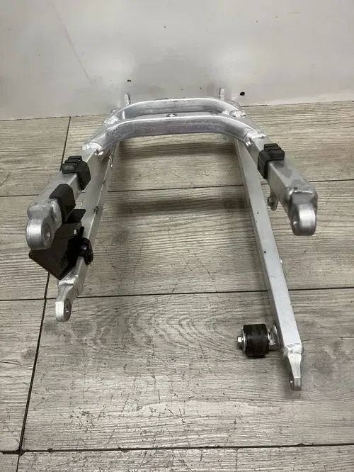 2019-2022 YAMAHA YZ250F  YZ 450 YZ450 SUBFRAME CHASSIS 22’ 3.4 HOURS
