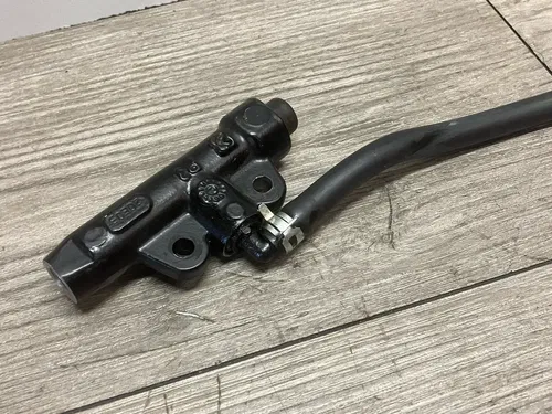 KTM DUKE 390 125 250 REAR BRAKE MASTER CYLINDER NEW TAKE OFF
