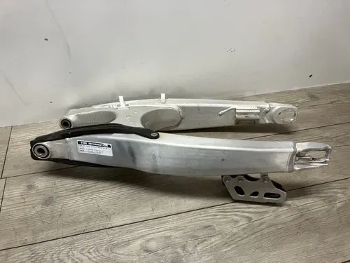 2018 YAMAHA YZ 450 YZ450 SWINGARM LOW HOURS