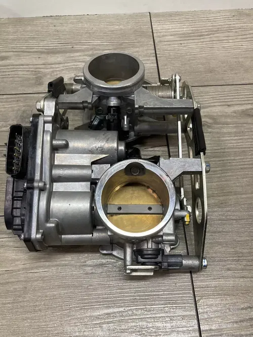 KTM 1290 SUPER DUKE R GT COMPLETE THROTTLE BODY , INJECTORS , MAP SENSORS