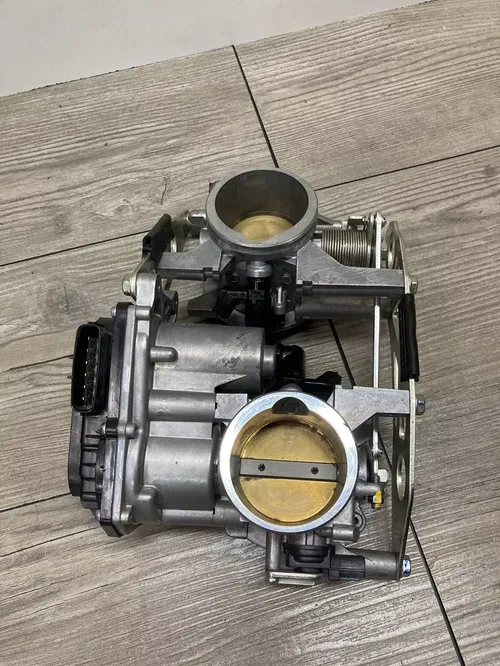 KTM 1290 SUPER DUKE R GT COMPLETE THROTTLE BODY , INJECTORS , MAP SENSORS